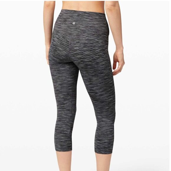 Lululemon Align Crop *21" Wee Are From Space Dark Carbon Ice Grey - Picture 6 of 6